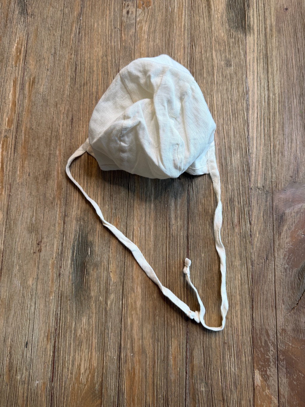 Briar Cream Baby Bonnet With Ties 0-3m — image 2 of 3
